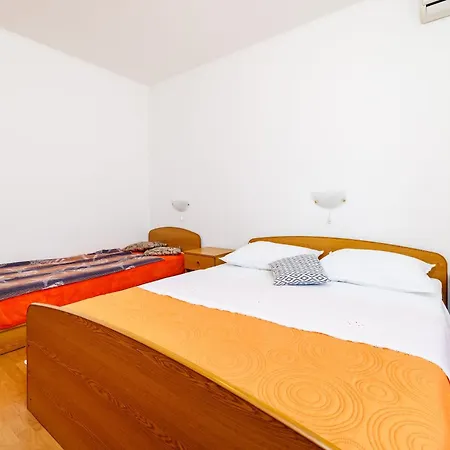 Apartment And Petar Banjol
